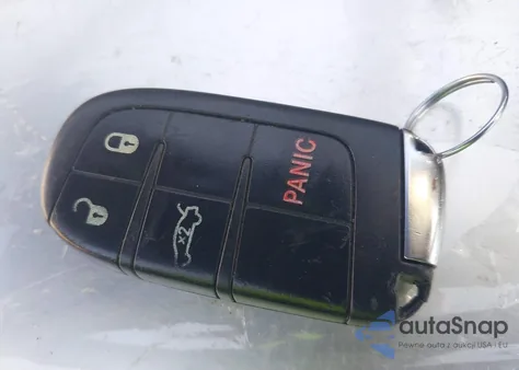 2015 Chrysler 200 Limited z USA, uszkodzony, nr VIN 1C3CCCAB2FN590692